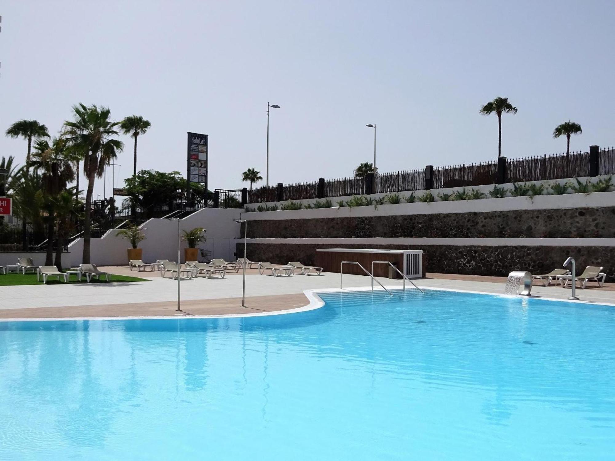 Holiday Vibes In Playa Del Ingles Buitenkant foto